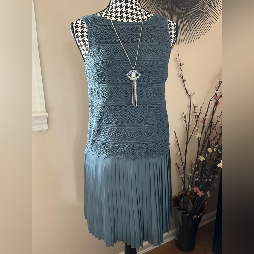 Loft Dress with necklace